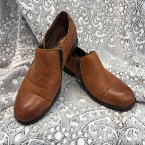 Born b.o.c. | Brown Leather Loafers Clogs Zipper Size 9.5